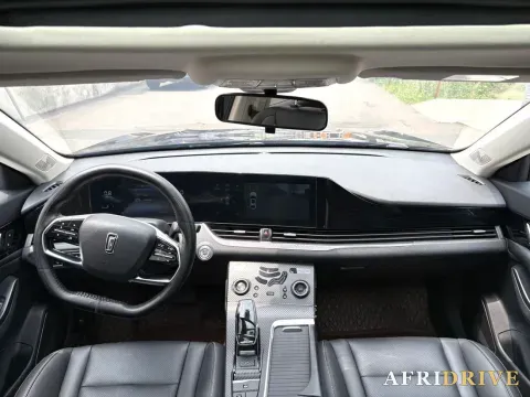 2023 Bestune B70 4