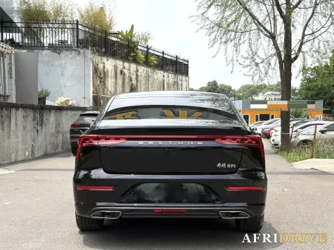 2023 Bestune B70 8