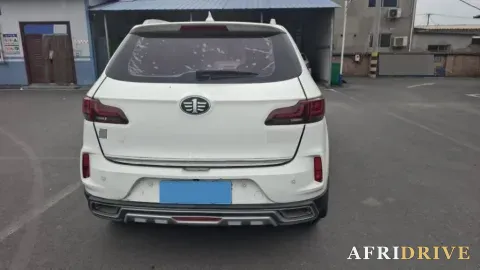 2019 Bestune X40 6