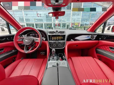 2021 Bentley Bentayga 2