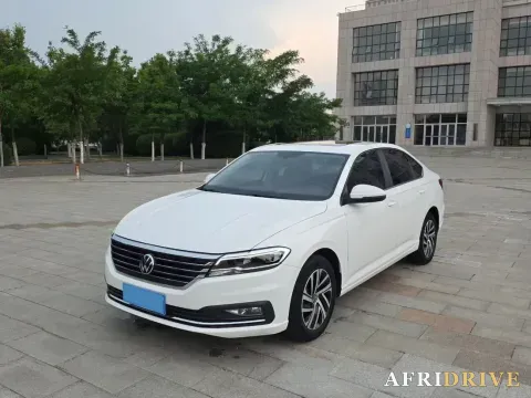 2022 Bestune B70