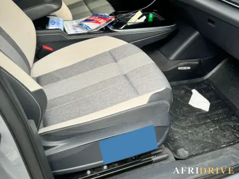 2021 Volkswagen ID.4 Crozz 6