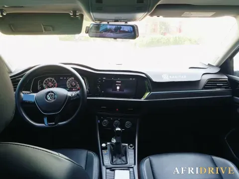 2021 Volkswagen Sagitar 5