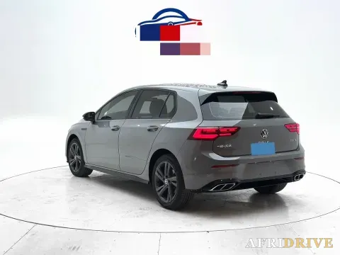 2023 Volkswagen Golf 4