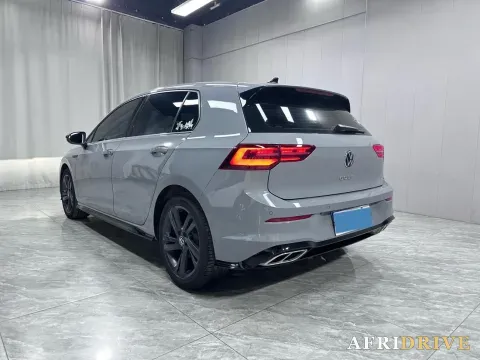 2023 Volkswagen Golf 4
