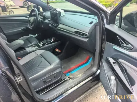 2022 Neta S 6