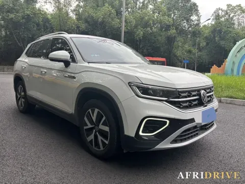2023 Volkswagen Tayron 2