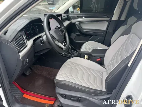2023 Volkswagen Tayron 5