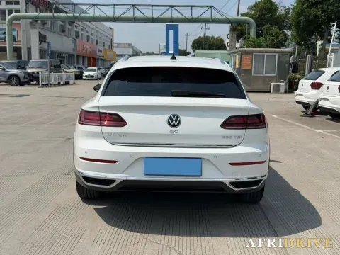 2021 Volkswagen CC 8