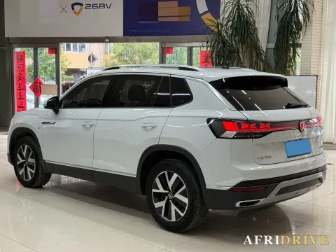 2023 Volkswagen Tayron 6