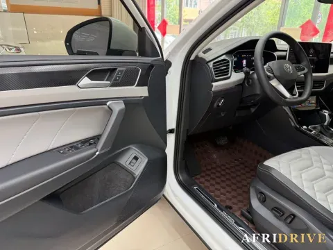 2023 Volkswagen Tayron 8