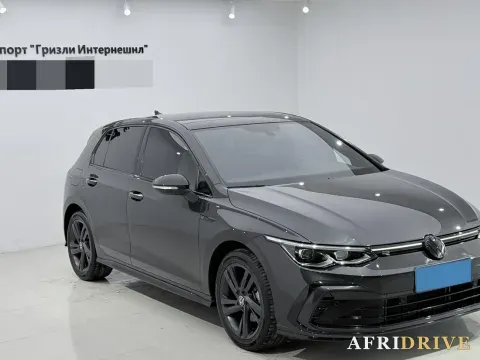 2023 Volkswagen Golf 3
