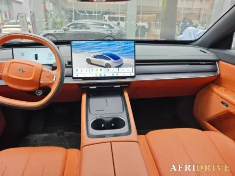 2025 DongFeng eπ eπ007 8