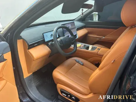 2025 DongFeng eπ eπ008 4
