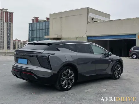 2021 HiPhi X 8