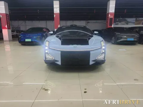 2023 HiPhi Z 2