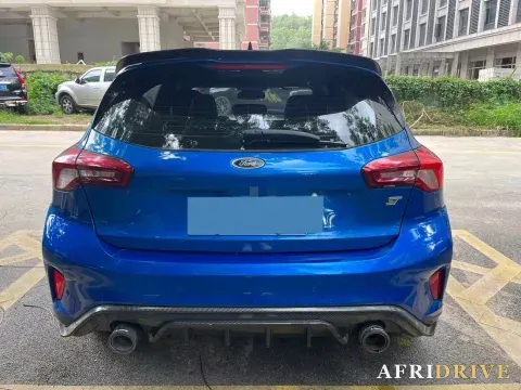 2020 Ford Focus 4