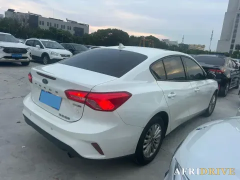 2019 Ford Focus 7