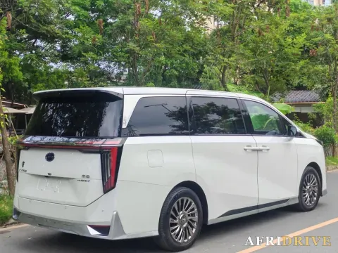 2023 GAC Trumpchi M8 6