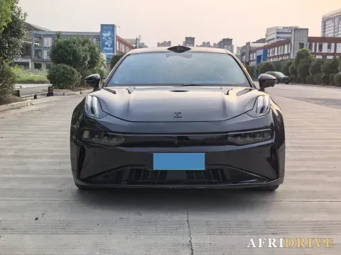 2025 Zeekr 001 2