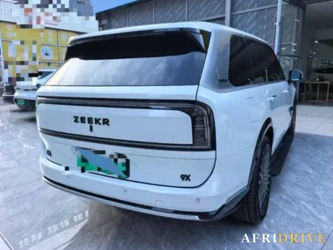 2025 Zeekr 9X 2