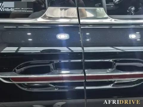 2024 HongQi HQ9 8