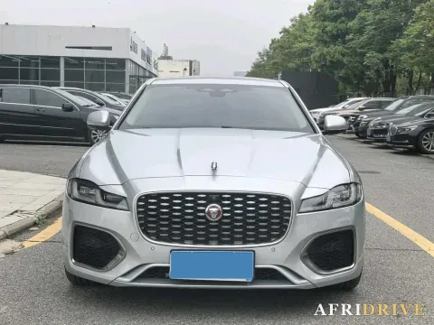 2022 Jaguar XFL 2