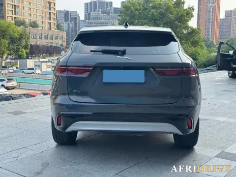 2022 Jaguar F-PACE 6