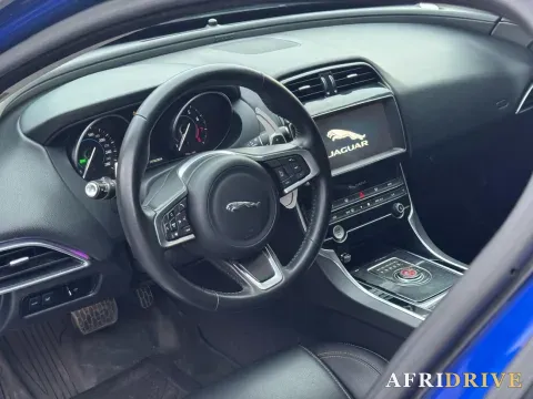 2019 Jeep Cherokee 4