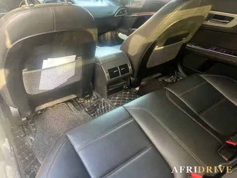 2019 Jeep Cherokee 4