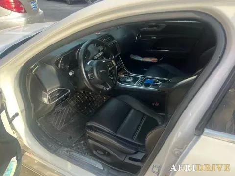 2019 Jeep Cherokee 5