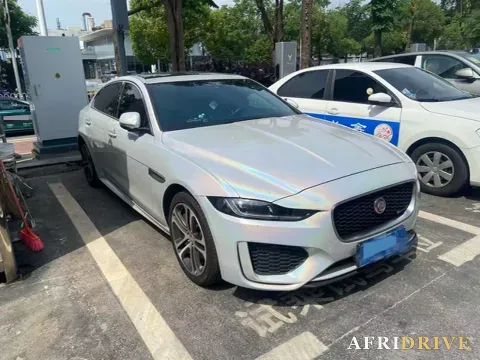 2020 Jaguar XEL 3