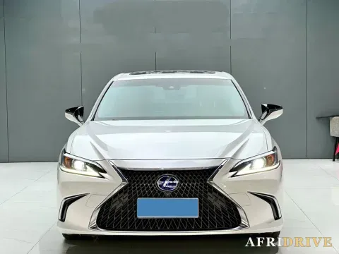 2021 Lexus ES 2