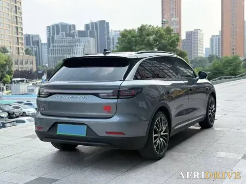 2021 MG 6 8
