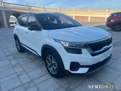 2021 Kia KX3 3