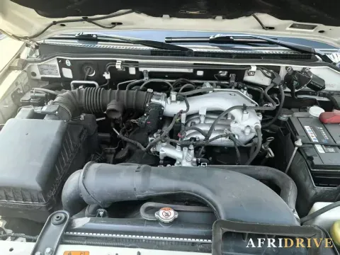 2016 Mitsubishi Pajero 4