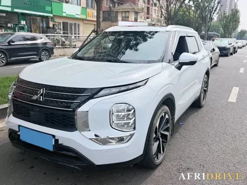 2023 Mitsubishi Outlander