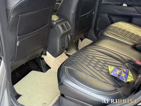 2021 Mitsubishi Outlander 7