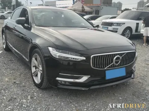 2020 Volvo S90 2
