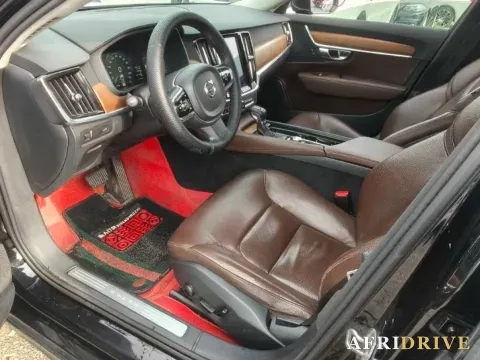 2020 Volvo S90 4