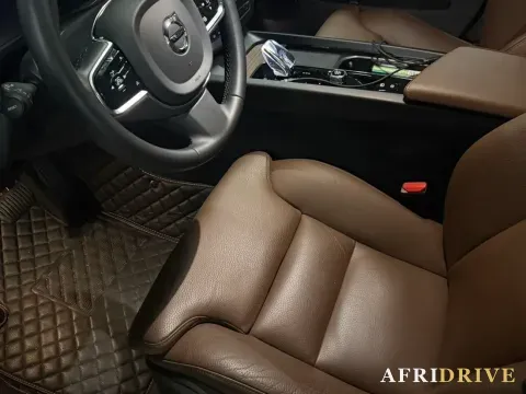 2024 Volvo XC60 7