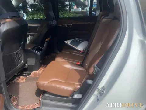 2019 Volvo XC90 3