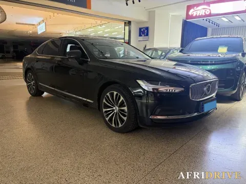 2023 Volvo S90 2