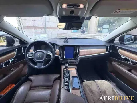2020 Volvo S90 4