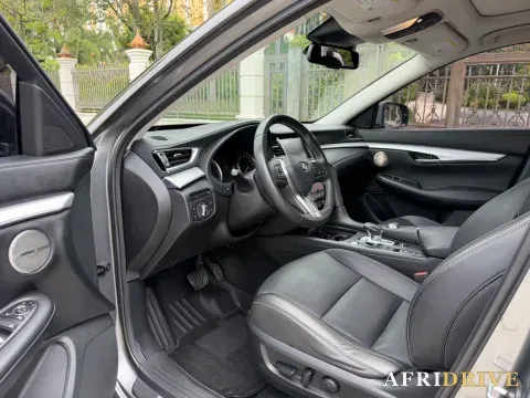 2018 Mitsubishi Pajero 6