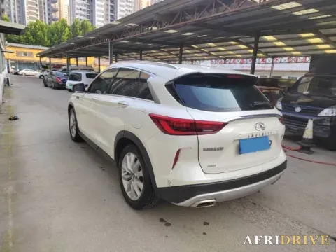 2018 Mitsubishi Pajero 4