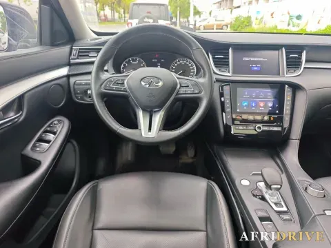 2018 Mitsubishi Pajero 5
