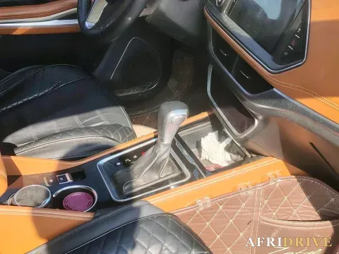 2018 Zotye T300 3
