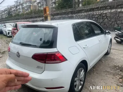 2019 Ford Focus 7