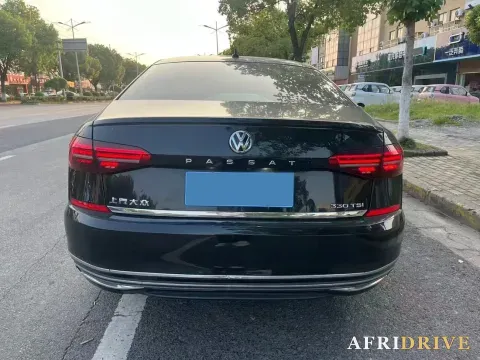 2019 Volvo V40 3